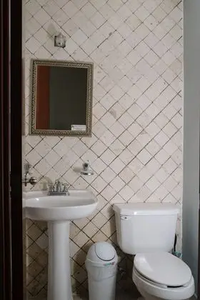 Basic Apart Daire, 2 Yatak Odası, Havuz Manzaralı
