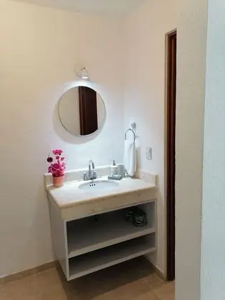 Basic Apart Daire, 2 Yatak Odası, Havuz Manzaralı