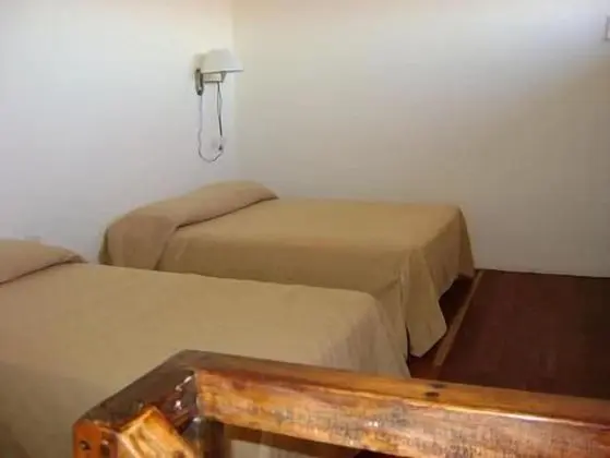 Basic Büyük Yataklı Tek Kişilik Oda, Özel Banyo, Avlu