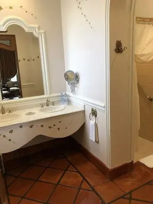 Junior Suite Triple