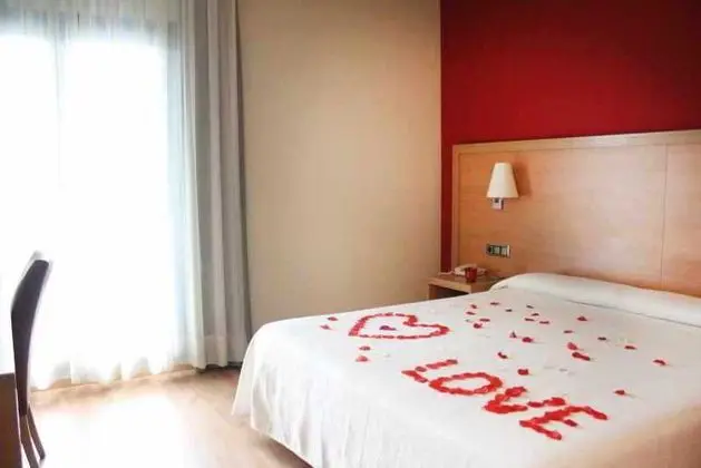 Çift ​​kişilik Club