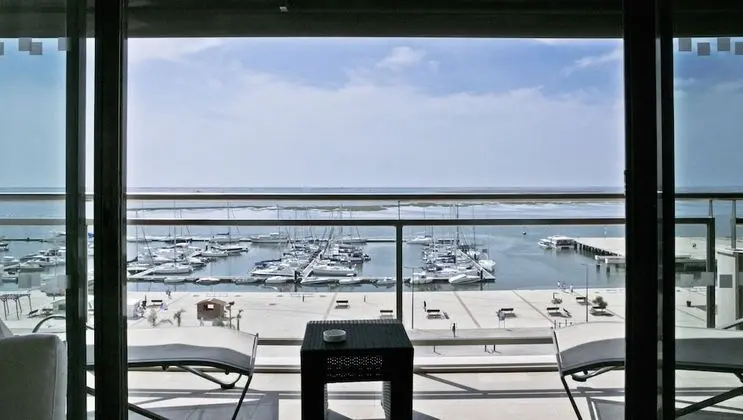 Tek Büyük Yataklı Oda, Deniz Manzaralı