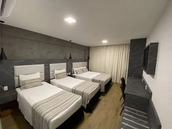 Deluxe Dört Kişilik Oda, Şehir Manzaralı