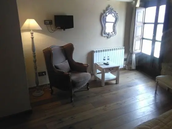 Standard Tek Büyük Yataklı Oda, Dağ Manzaralı (El Fire y El Cuchillo)