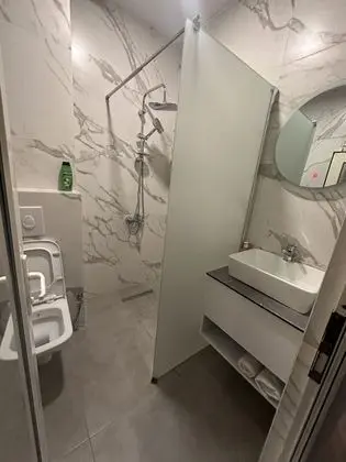 Deluxe Üç Kişilik Oda, Şehir Manzaralı
