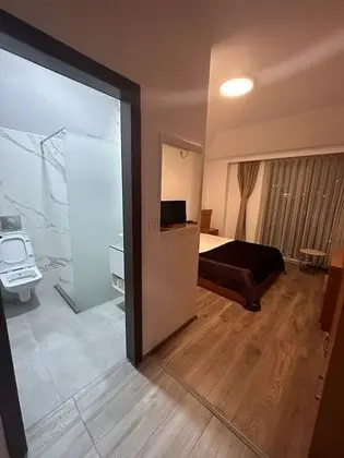 Tek Büyük Yataklı Oda, Özel Banyo, Şehir Manzaralı