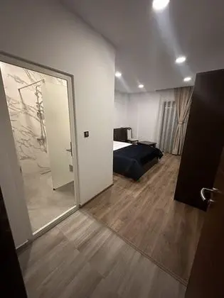 Tek Büyük Yataklı Oda, Özel Banyo, Şehir Manzaralı