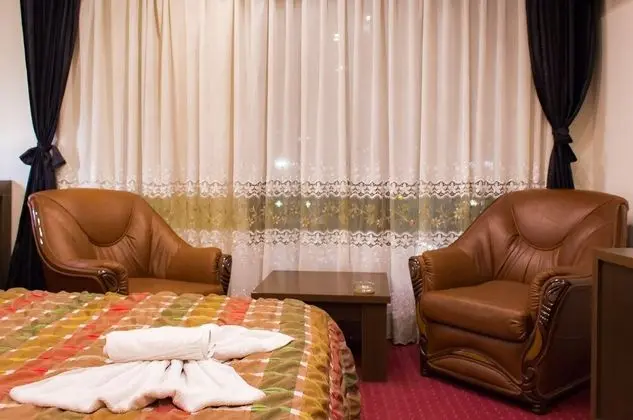 Tek Büyük Yataklı Oda, Özel Banyo, Şehir Manzaralı
