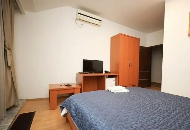Tek Büyük Yataklı Oda, Özel Banyo, Şehir Manzaralı