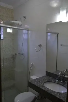 Classic Tek Büyük Yataklı Oda