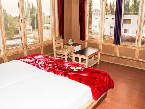 Deluxe Tek Büyük Yataklı Oda, 1 Tek Kişilik Yatak, Sigara İçilmez, Dağ Manzaralı