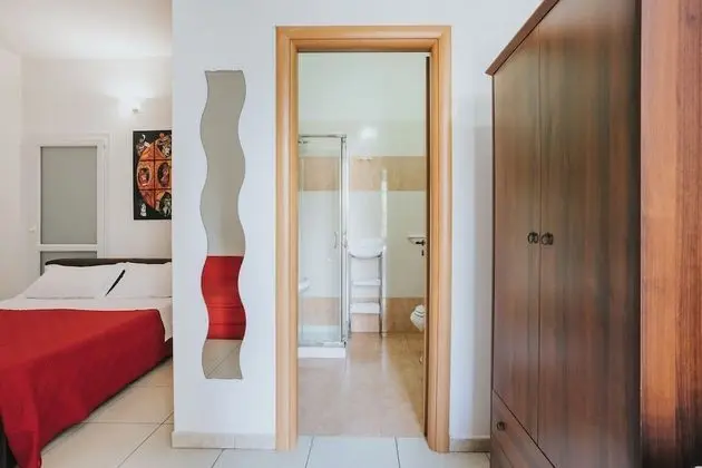Deluxe Üç Kişilik Oda, Bahçe Manzaralı