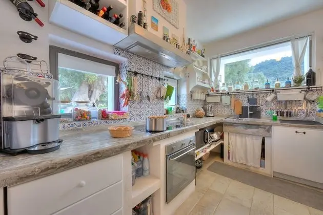 Family Villa, Birden Çok Yatak, Buzdolabı ve Mikrodalga (Rebea Trulli Home With Pool Fasano)