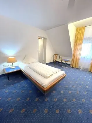 Tek Kişilik Oda, Avlu Manzaralı