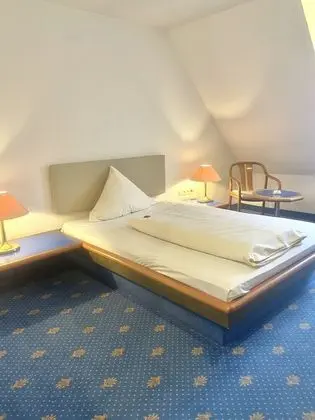 Tek Kişilik Oda, Avlu Manzaralı