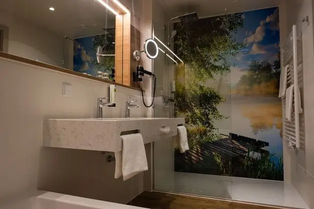 Comfort Tek Büyük Yataklı Oda (Main Building)