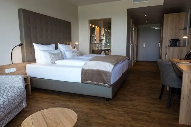 Junior Oda (Main Building)