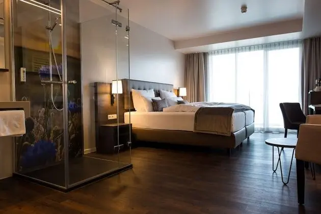 Junior Oda (Main Building)