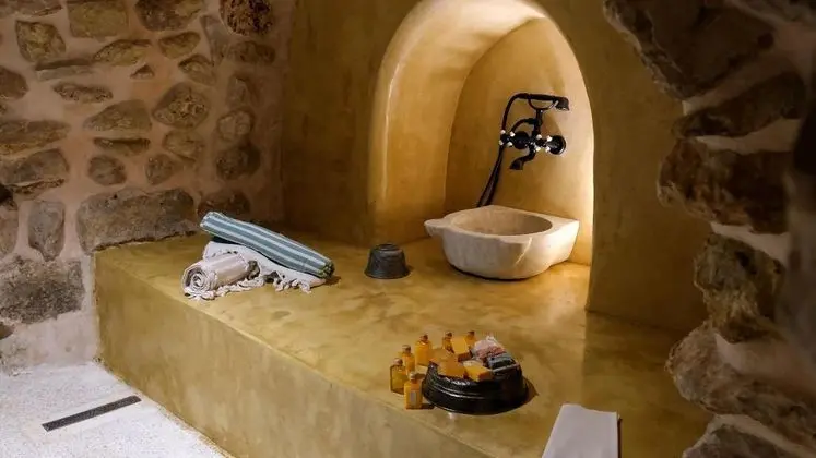 Design Room,    , Hamamlı