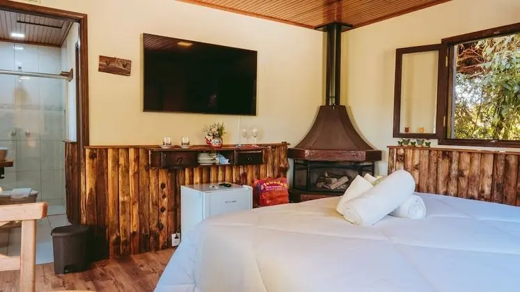Romantic Tek Büyük Yataklı Oda