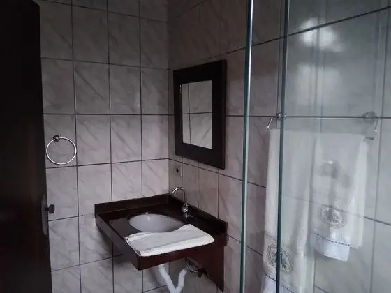 Basic Üç Kişilik Oda, Bahçe Manzaralı