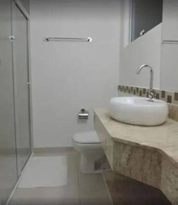 Üç Kişilik Oda