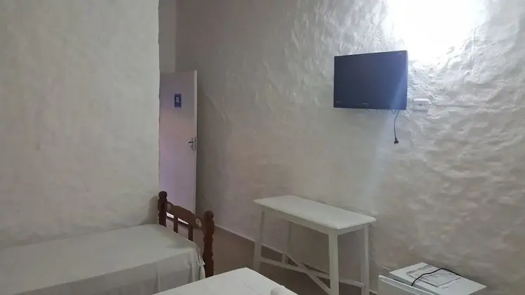 Üç Kişilik Oda