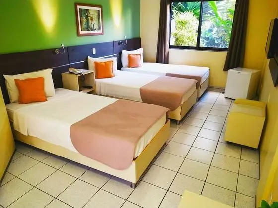 Standard Üç Kişilik Oda