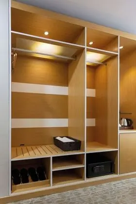 [Netflix] Standard Double Room