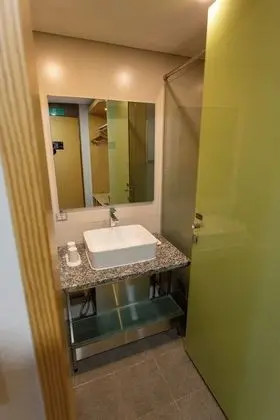 [Netflix] Standard Twin Room