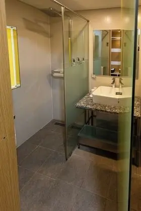 [Netflix] Standard Twin Room