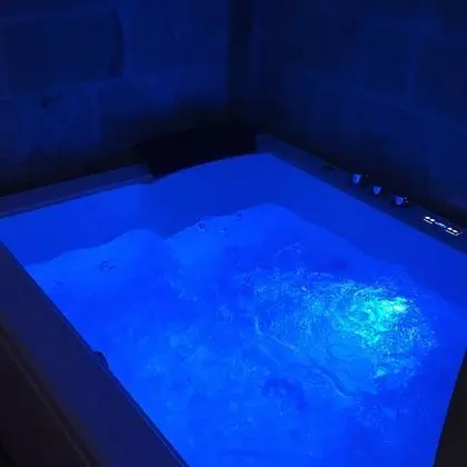 Luxury Süit, Jakuzi, Şehir Manzaralı