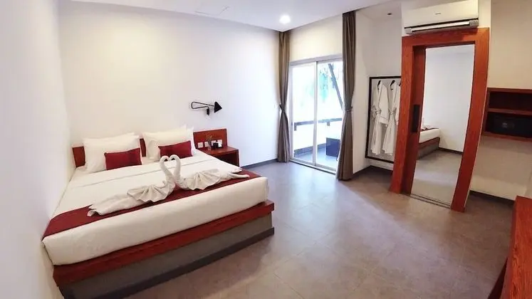 Deluxe Tek Büyük Yataklı Oda