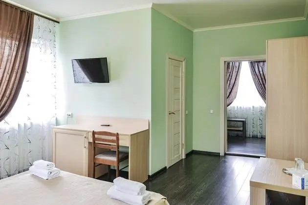 Standard Tek Büyük Yataklı Oda