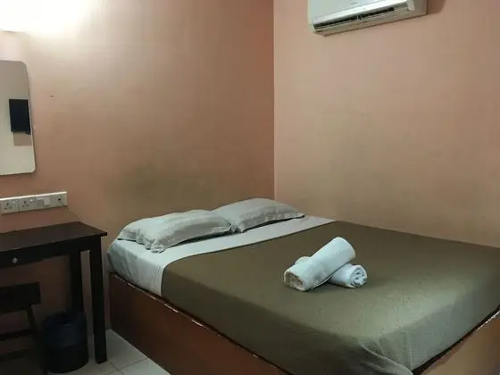 Standard Tek Büyük Yataklı Oda