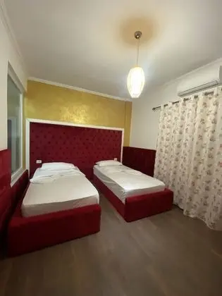 Deluxe Üç Kişilik Oda