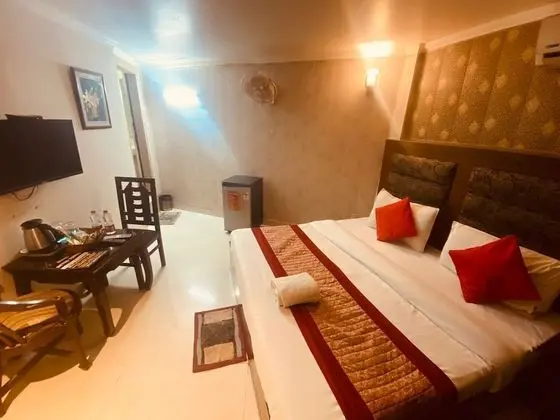 Deluxe Tek Büyük veya İki Ayrı Yataklı Oda