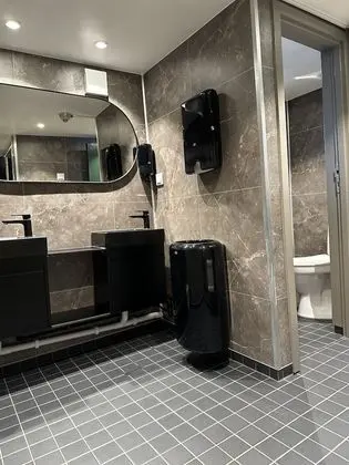 Basic İki Ayrı Yataklı Oda, 2 Tek Kişilik Yatak, Ortak Banyo (Cabin on boat )