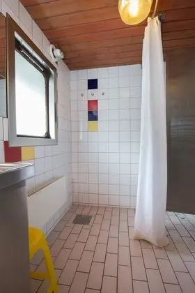 Economy Tek Büyük Yataklı Oda, Ortak Banyo (Cabin on Boat)