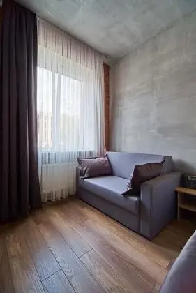 Family Tek Büyük Yataklı Oda