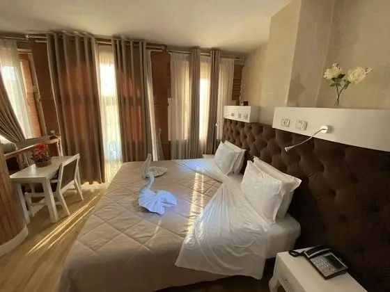 Deluxe Tek Büyük Yataklı Oda, Sigara İçilmez, Şehir Manzaralı