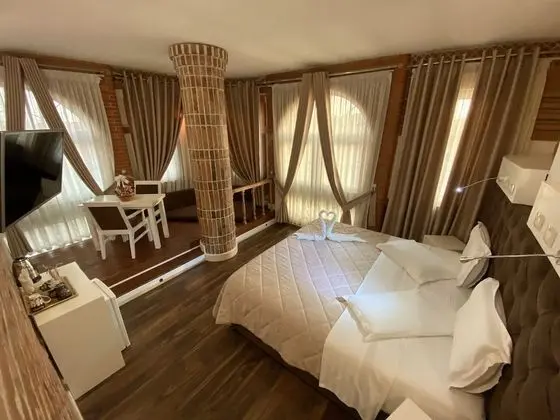 Deluxe Tek Büyük Yataklı Oda, Sigara İçilmez, Şehir Manzaralı