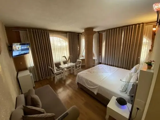 Deluxe Tek Büyük Yataklı Oda, Sigara İçilmez, Şehir Manzaralı