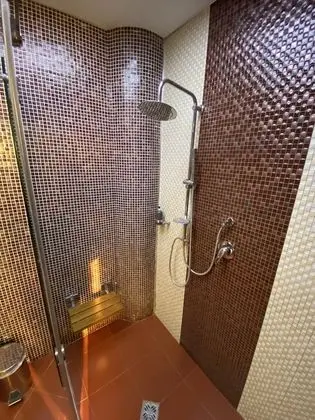 Deluxe Tek Büyük Yataklı Oda, Sigara İçilmez, Şehir Manzaralı