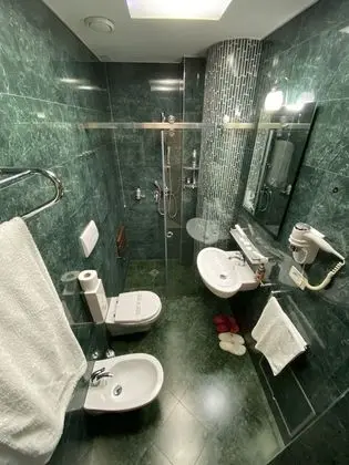 Deluxe Tek Büyük Yataklı Oda, Sigara İçilmez, Şehir Manzaralı