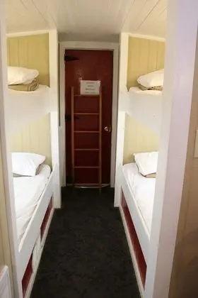 Large Family Caboose, 1 Double Bed and 4 Single Bunks
