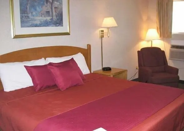 Standard Oda, 1 Büyük (Queen) Boy Yatak, Sigara İçilmez