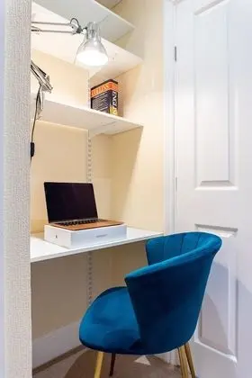 Family Ev, Özel Banyo, Bahçe Manzaralı (Red Cherry House)