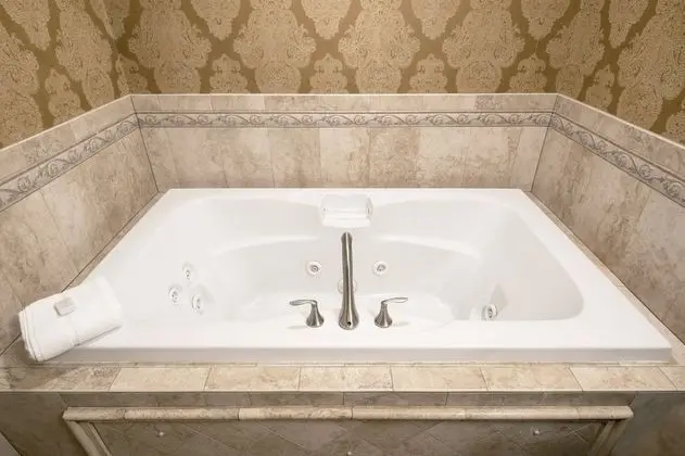 The Cornwall Two Bedroom Suite