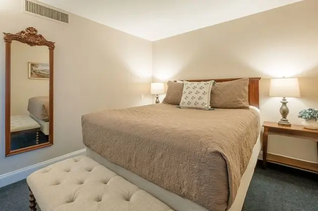 The Highland One Bedroom Suite